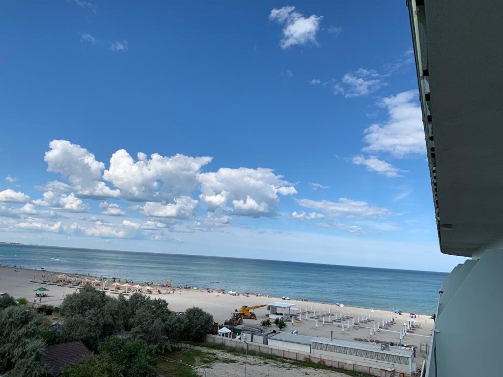 White Tower Mamaia Prestige Apartments ภายนอก รูปภาพ