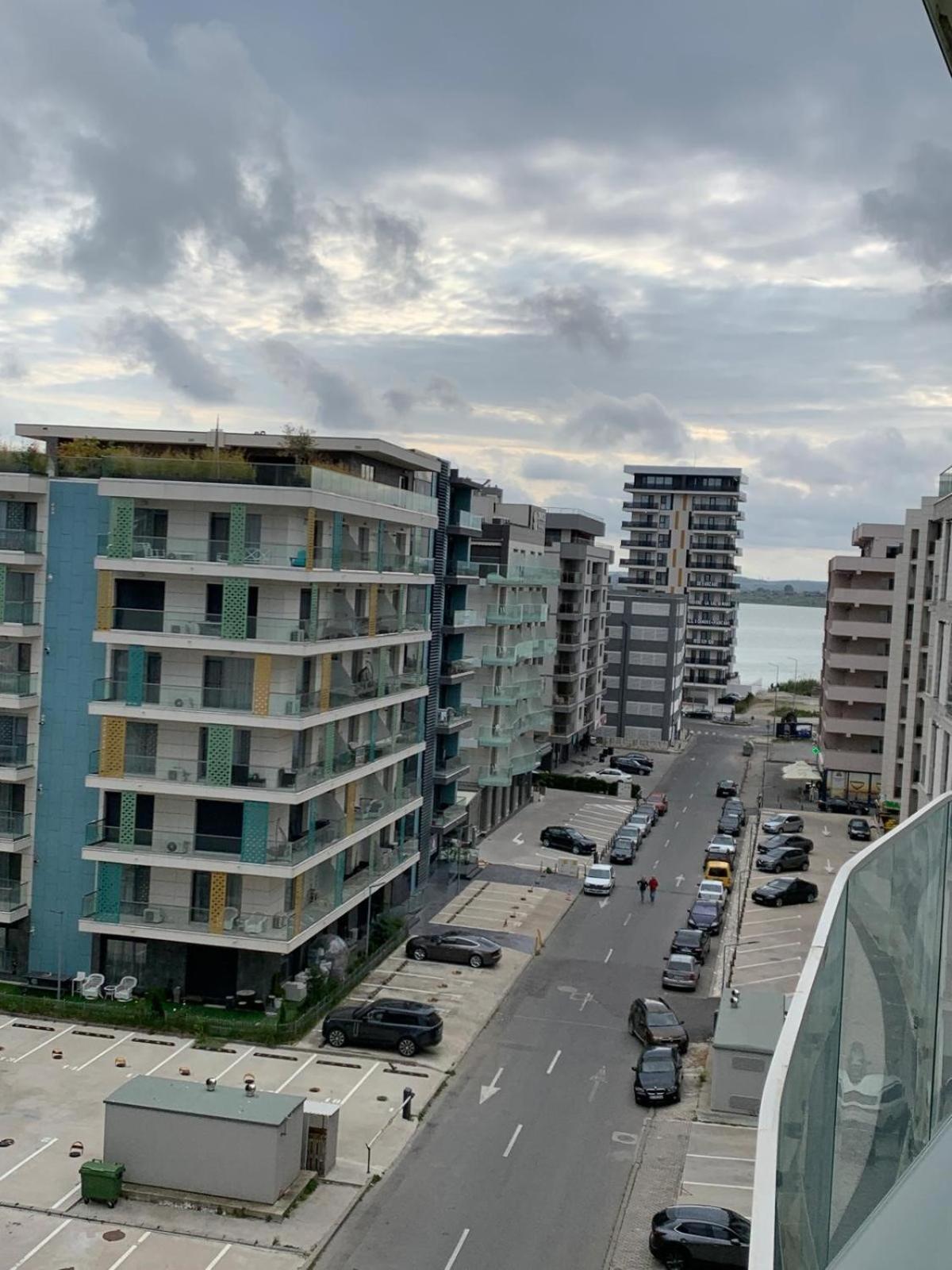 White Tower Mamaia Prestige Apartments ภายนอก รูปภาพ